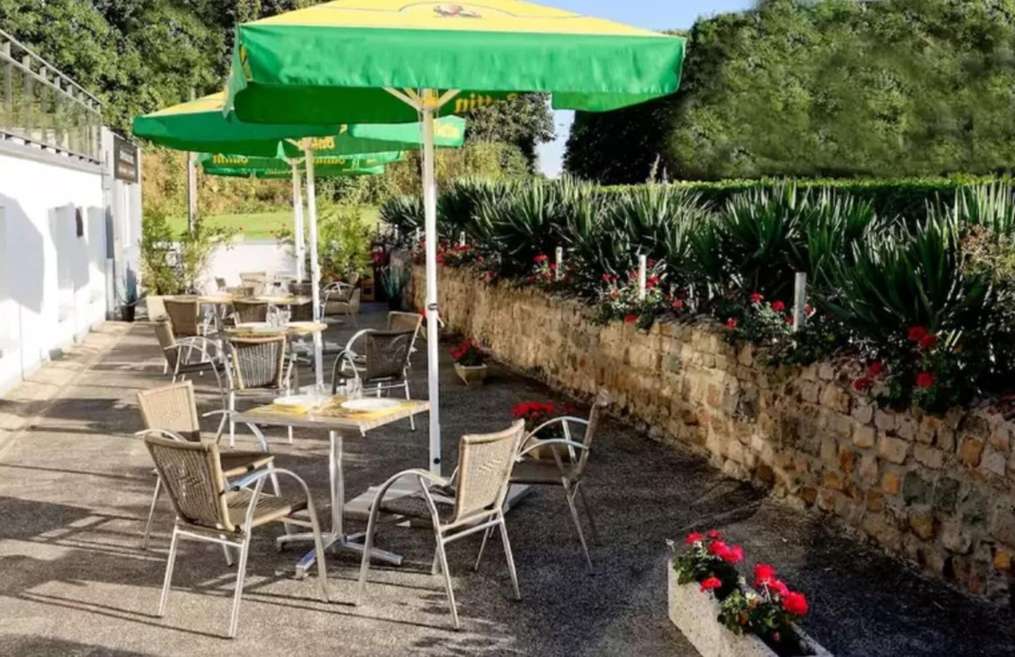 Le Manoir Orchies Exterior foto